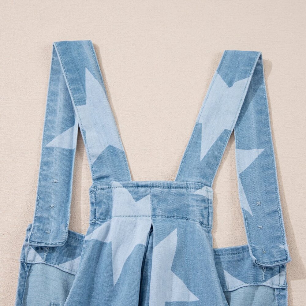 B244 Light Blue Star Printed Buttoned Straps Pocketed Denim Romper - Picture 10 of 14